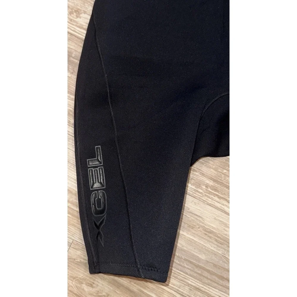 XCEL Mens Wetsuit Shorts Long‎ Sleeve SIZE XL Zippered